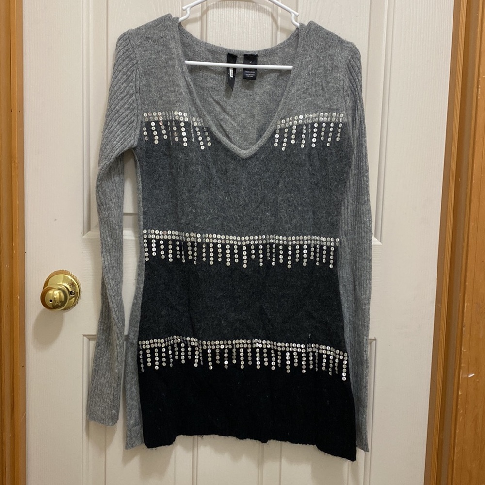 BKE Boutique color block sweater
